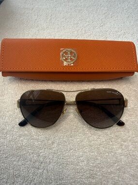 Tory Burch Aviator Gold Havana Polarized TY6060 55-12-140 Sunglasses